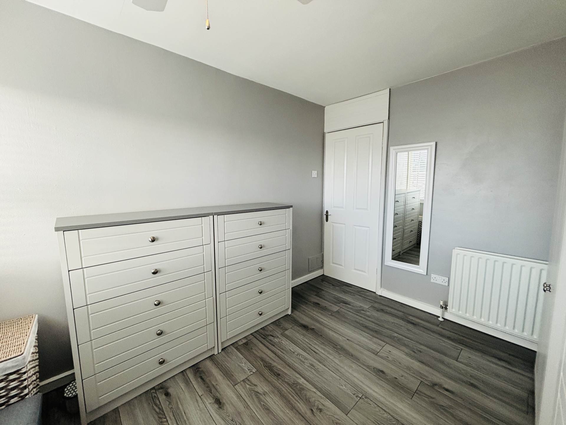 Ascot Drive, Towerhill, Image 16