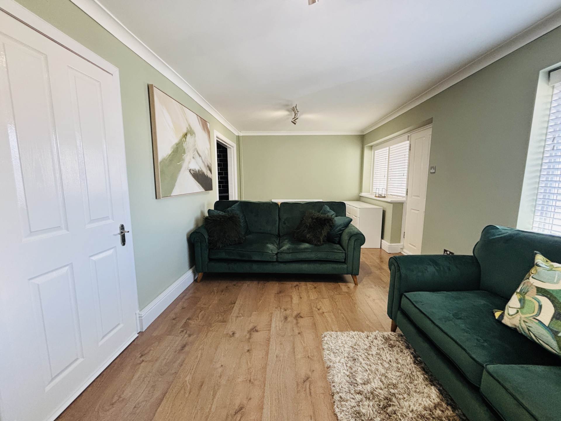 Ascot Drive, Towerhill, Image 6