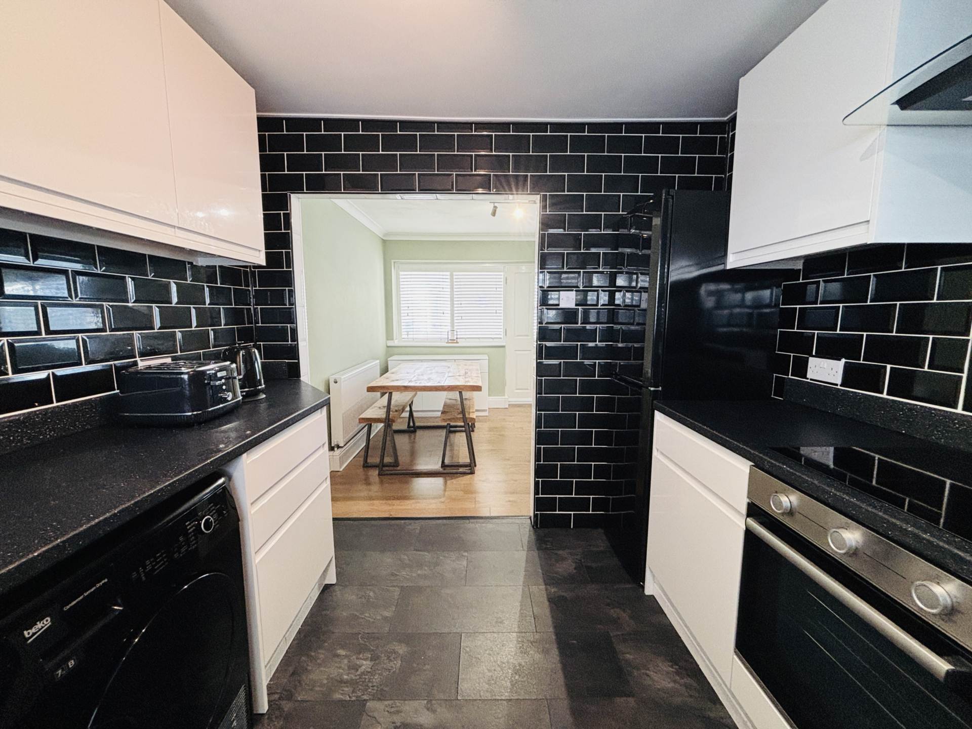 Ascot Drive, Towerhill, Image 8