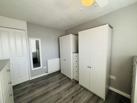 Ascot Drive, Towerhill, Image 17