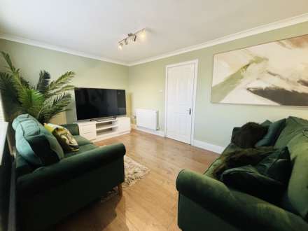 Ascot Drive, Towerhill, Image 5