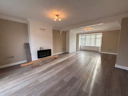 Roughwood Drive, Northwood, Image 2