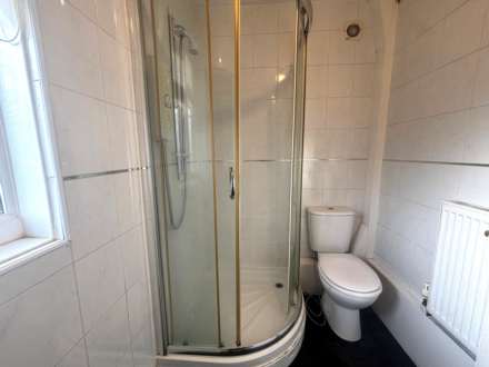 Roughwood Drive, Northwood, Image 8