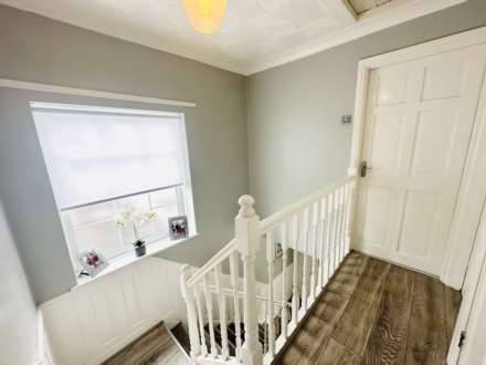 Millbrook Crescent, Old Hall Estate, Image 10