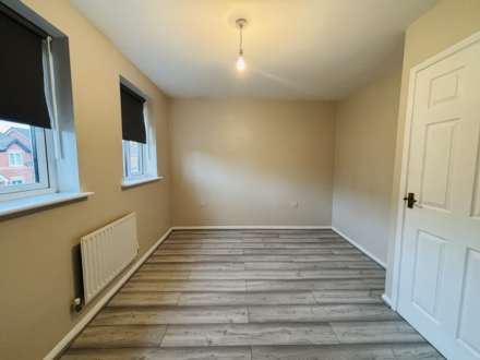 Appleton Road, Park Meadows, Image 15