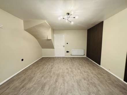 Appleton Road, Park Meadows, Image 3