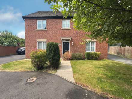 Bluebell Close, Park Meadows