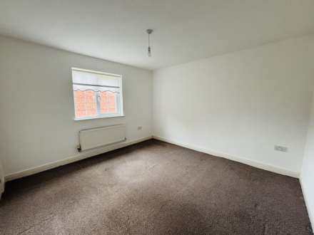 Bluebell Close, Park Meadows, Image 15