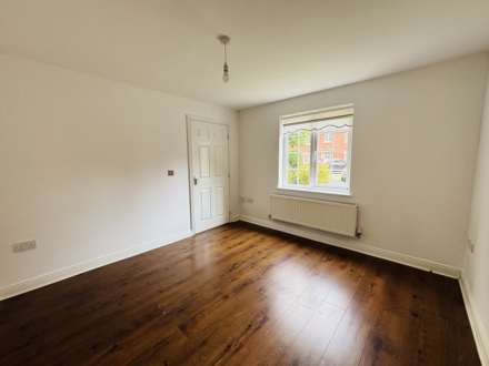 Bluebell Close, Park Meadows, Image 4