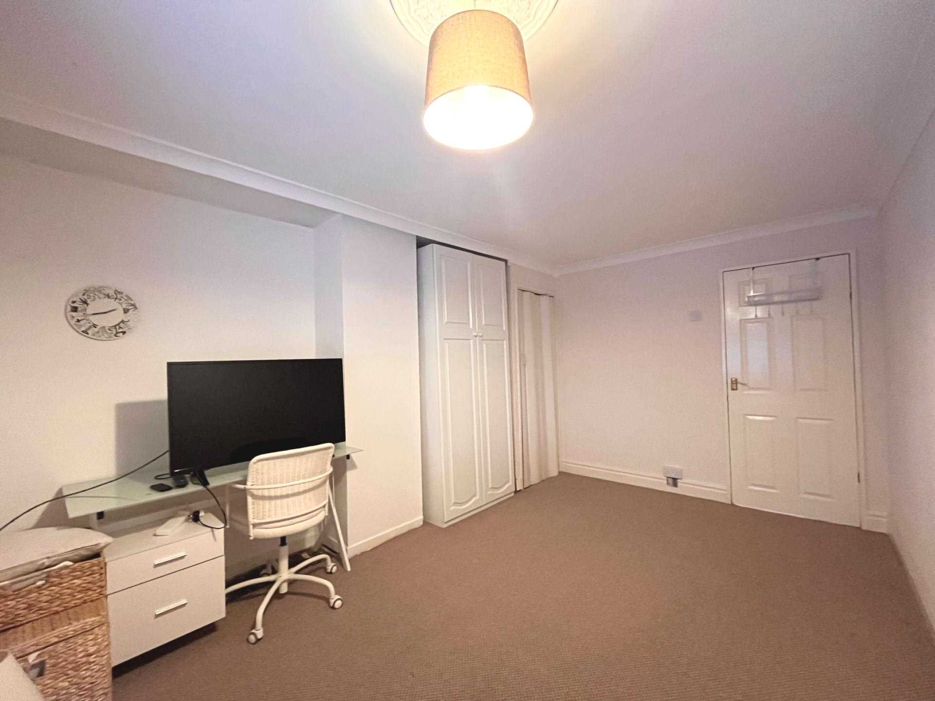 Simmonswood Lane, Northwood, Image 13
