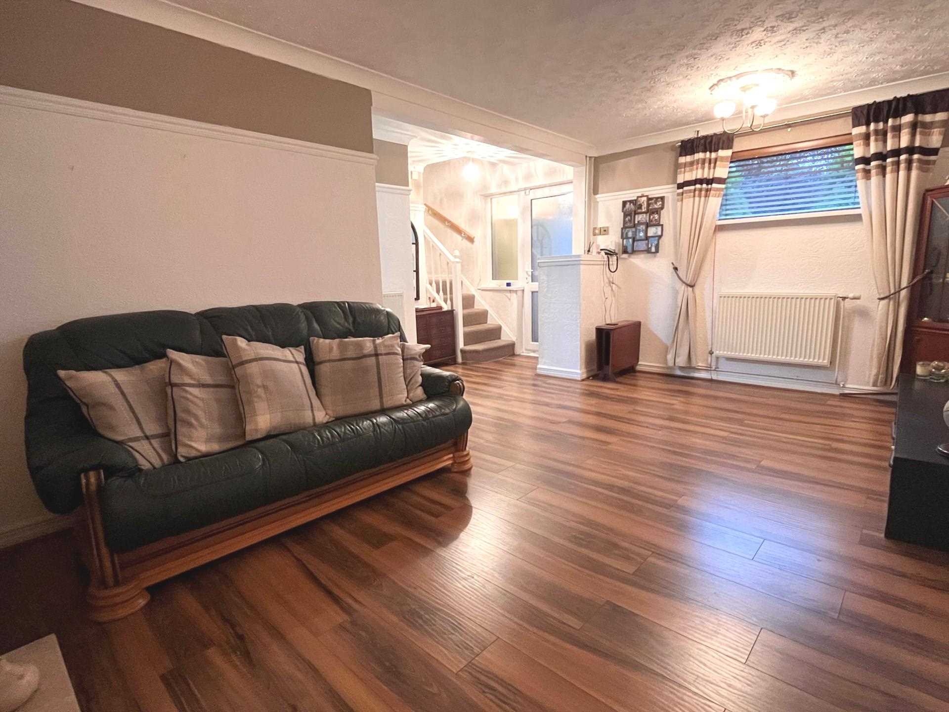 Simmonswood Lane, Northwood, Image 2