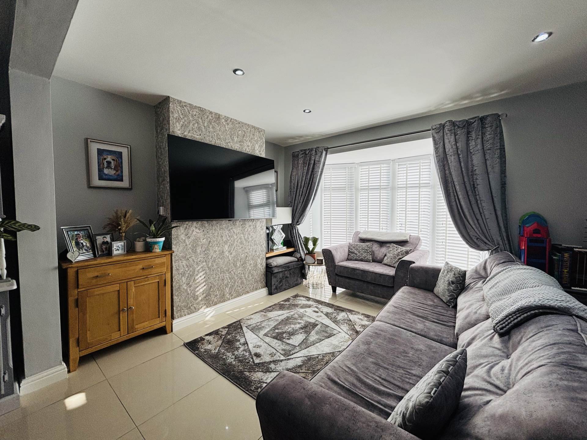 Dulas Road, Southdene, Image 11
