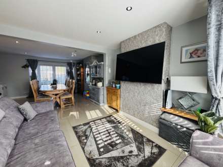 Dulas Road, Southdene, Image 2