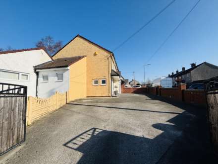 Dulas Road, Southdene, Image 27