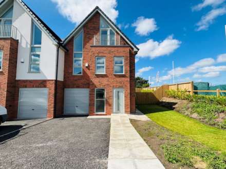 4 Bedroom Semi-Detached, Pye Bridge Close, Melling