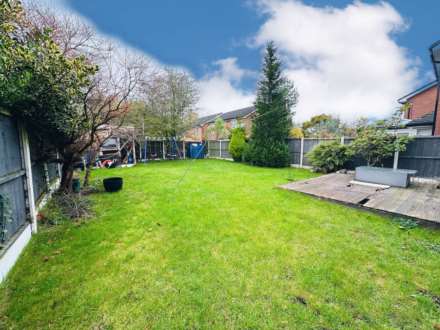 Glen Way, Shevington Park, Image 21