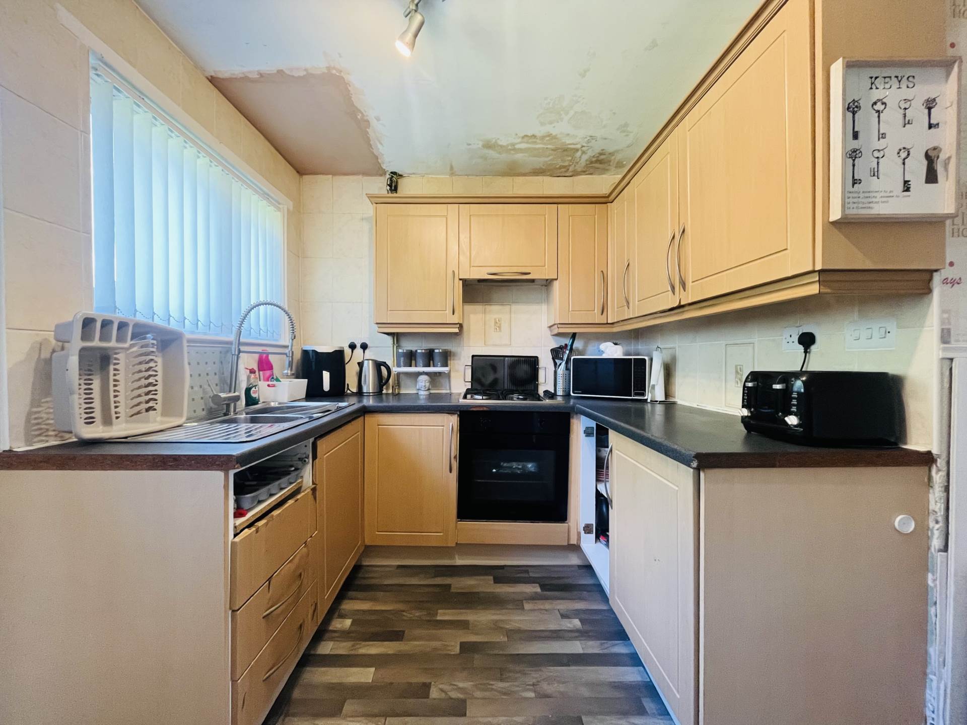 Lyelake Road, Southdene, Image 4