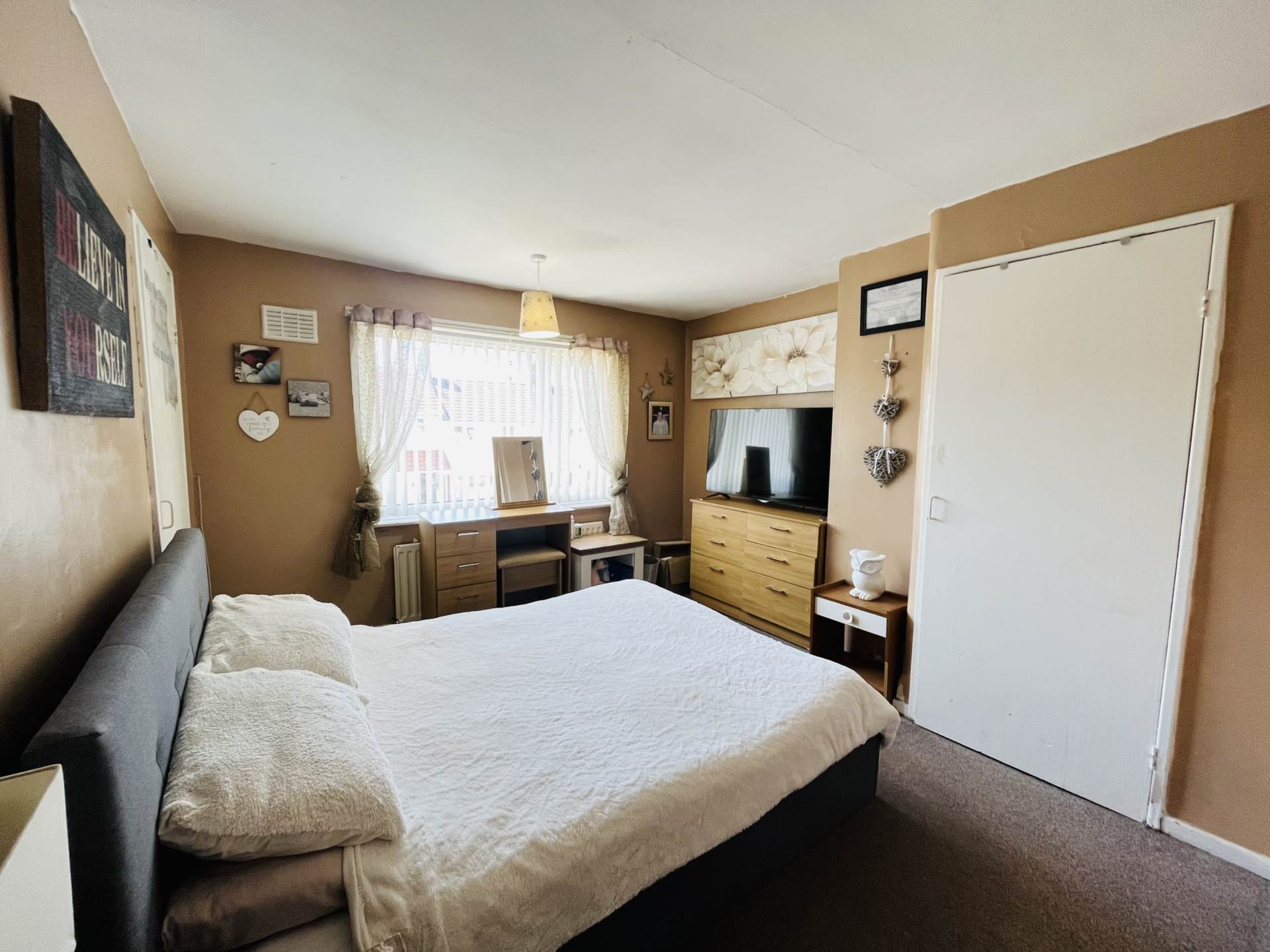 Lyelake Road, Southdene, Image 5
