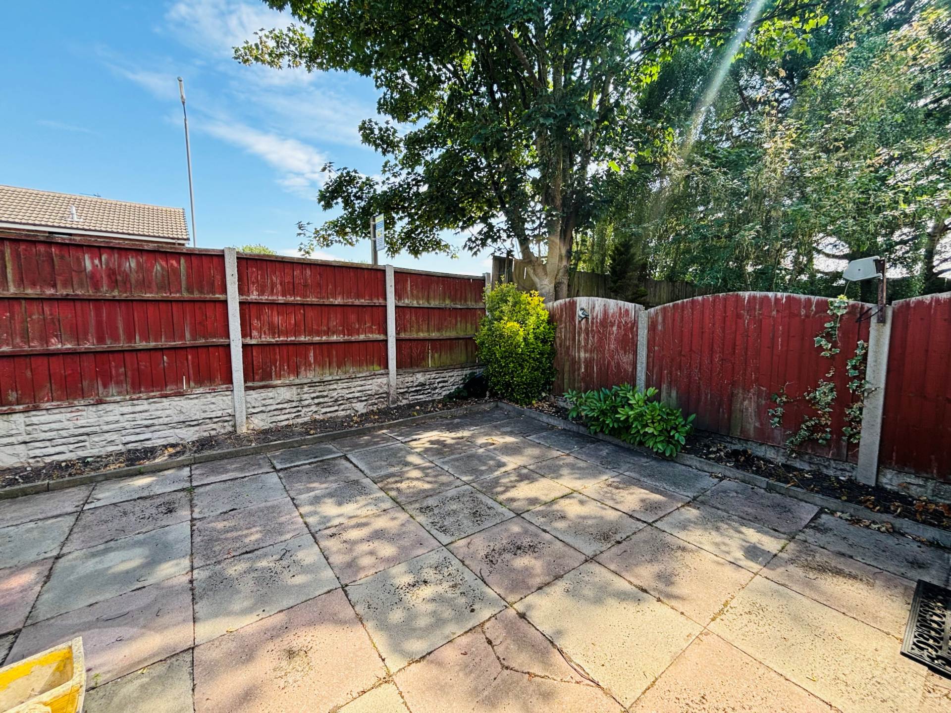 Conifer Close, Walton, Image 12
