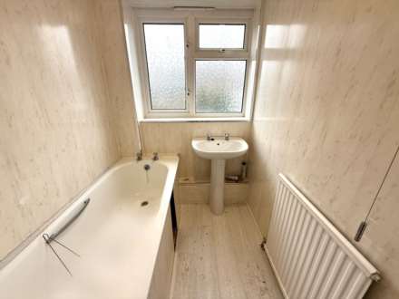 Barnfield Drive, Liverpool, Image 15