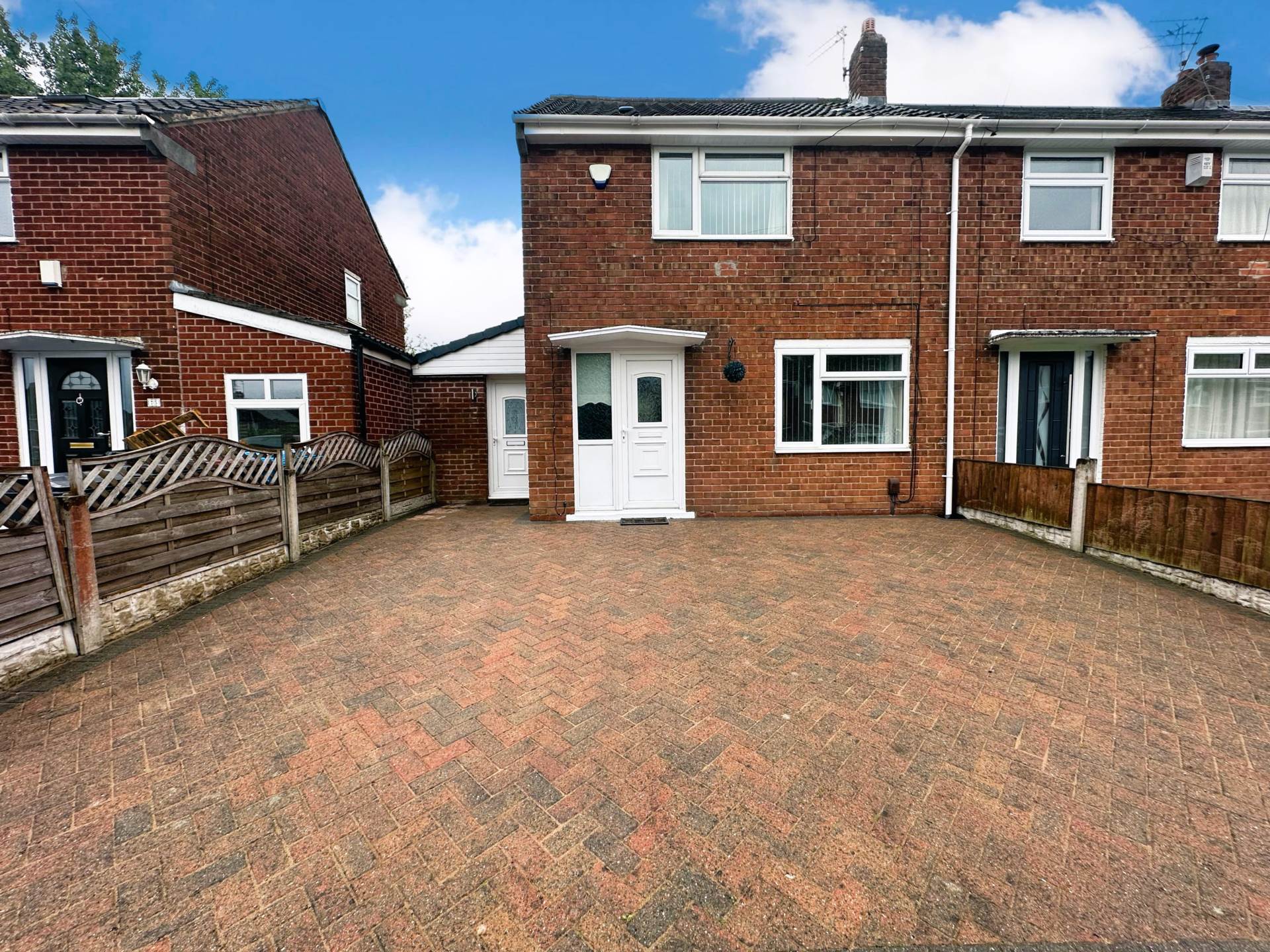 Berryhill Avenue, Knowsley Village, Image 1