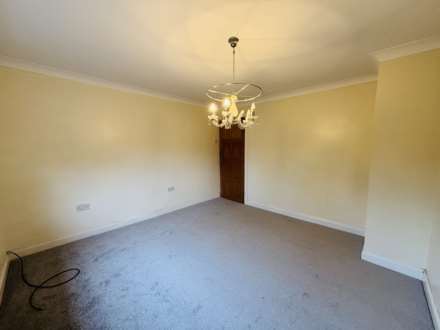 Westfield Walk, Westvale, Image 8