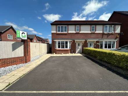 3 Bedroom Semi-Detached, Bearwood Road, Melling View