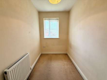 Westvale, Kirkby, Image 14