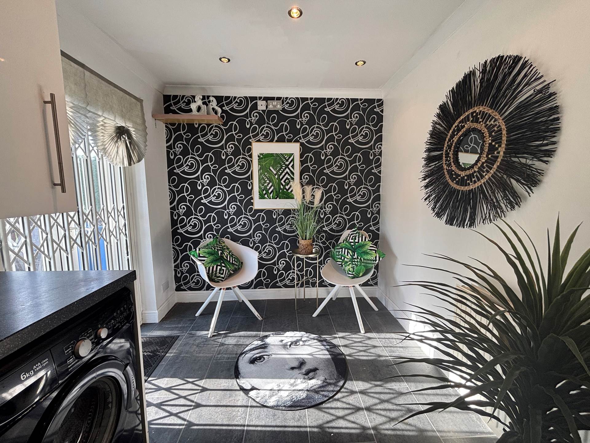 Cherryfield Drive, Southdene, Image 4