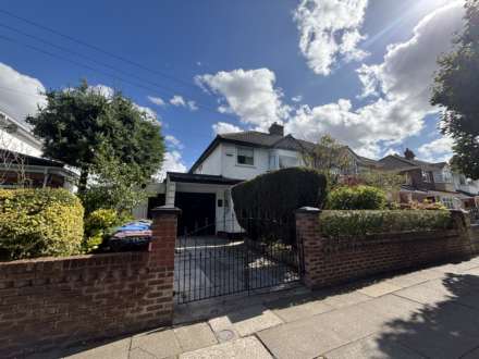 Cherryfield Drive, Southdene