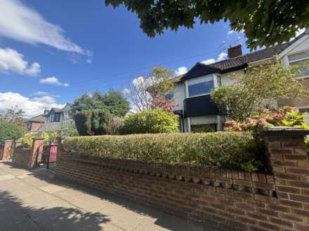 Cherryfield Drive, Southdene, Image 24