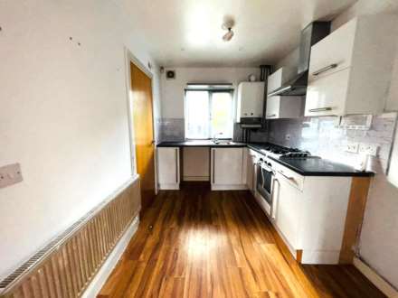 Sycamore Drive, Northwood, Image 3