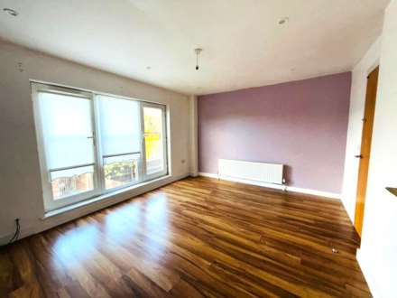 Sycamore Drive, Northwood, Image 8