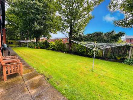 Glovers Court, Kirkby Park, Image 4
