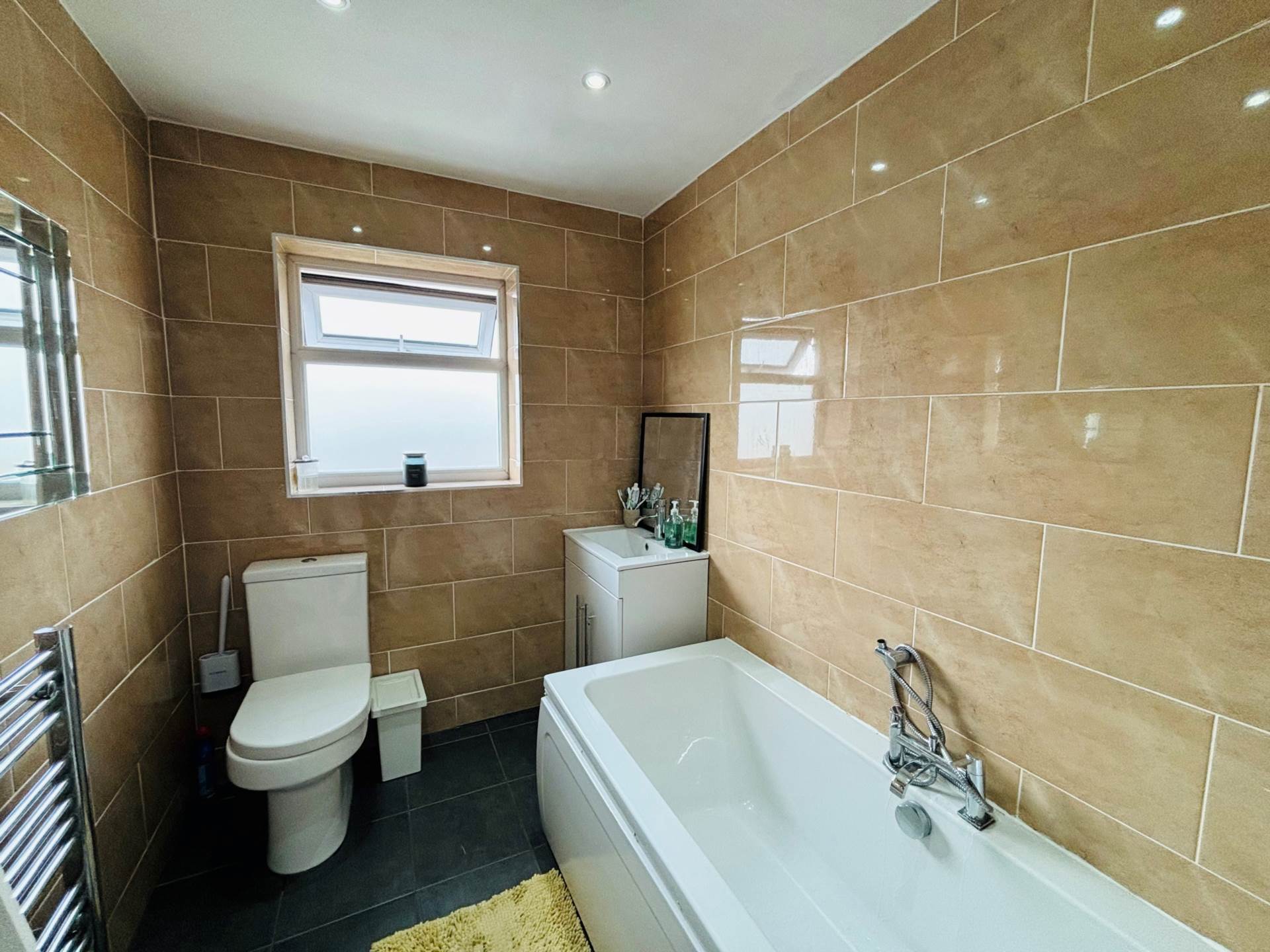 Renwick Ave, Rainhill, Image 16