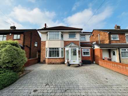 4 Bedroom Detached, Renwick Ave, Rainhill