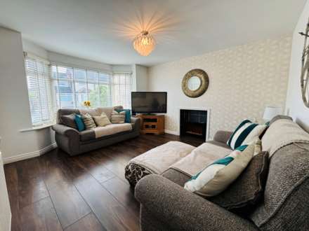 Renwick Ave, Rainhill, Image 2