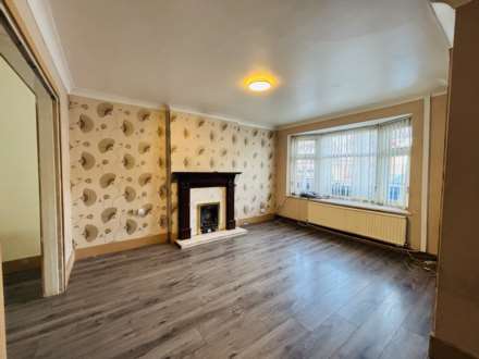 Malvern Close, Mill Park, Image 7