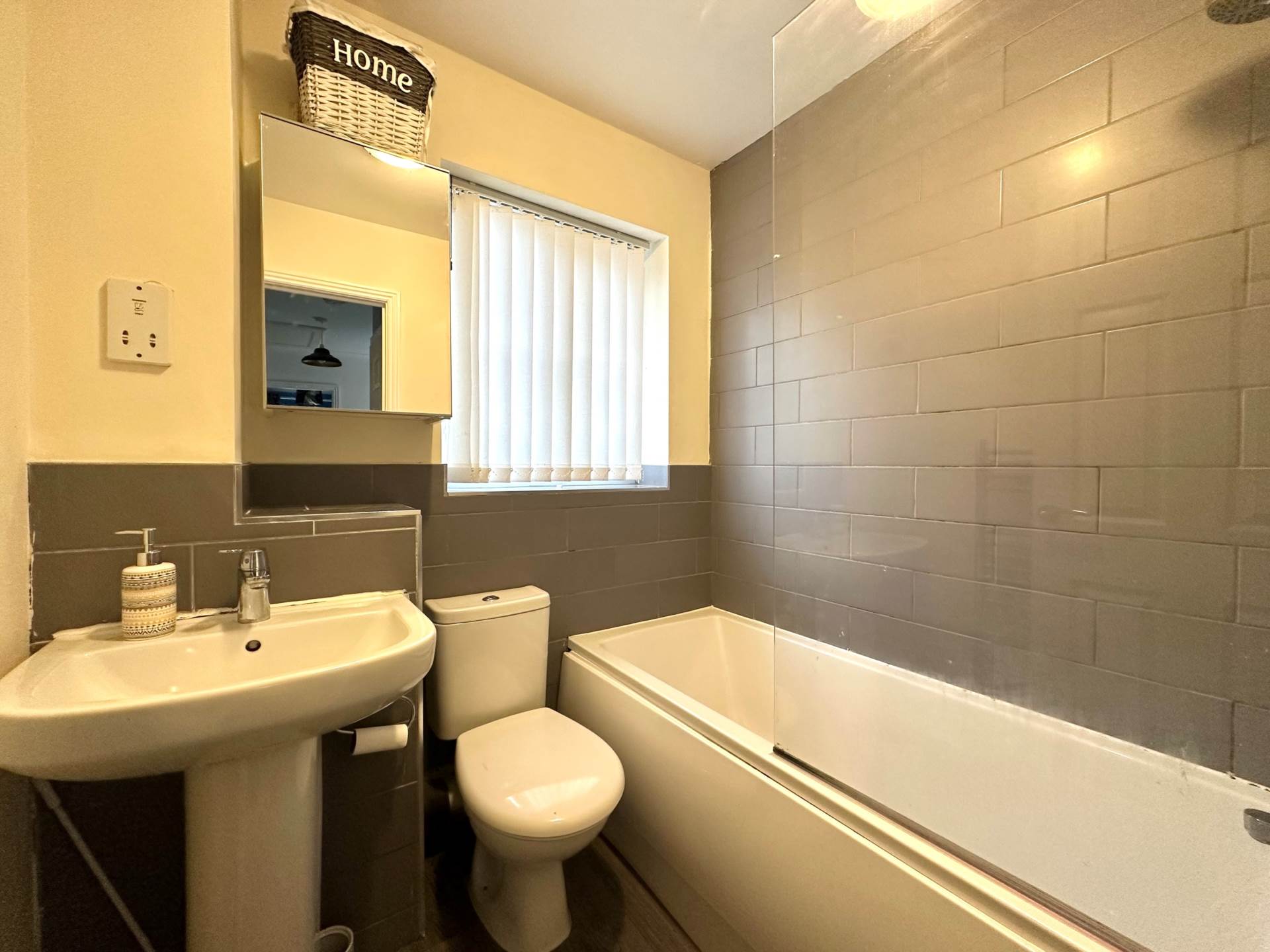 Yoxall Drive, Littledale, Image 17