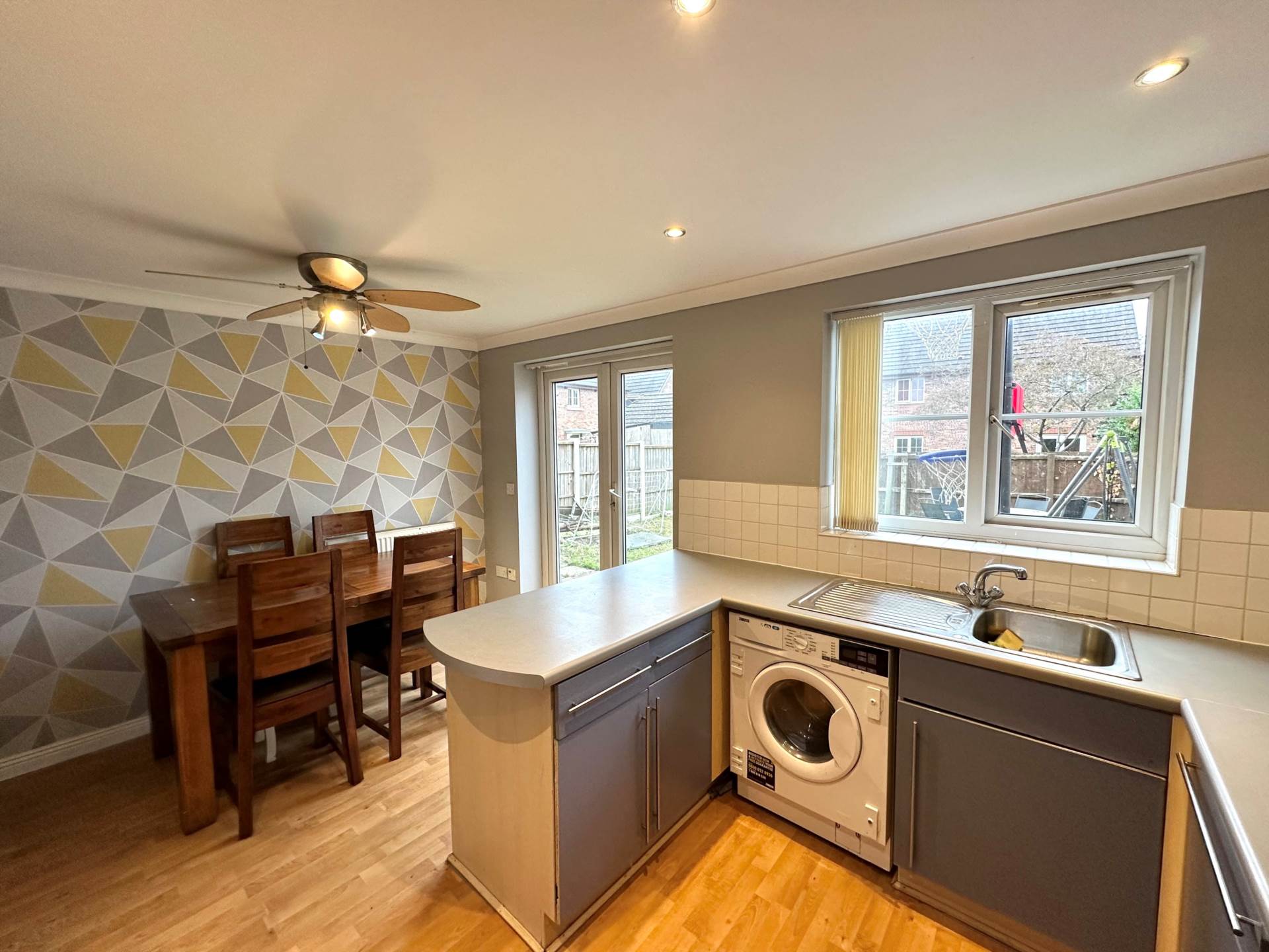 Yoxall Drive, Littledale, Image 6