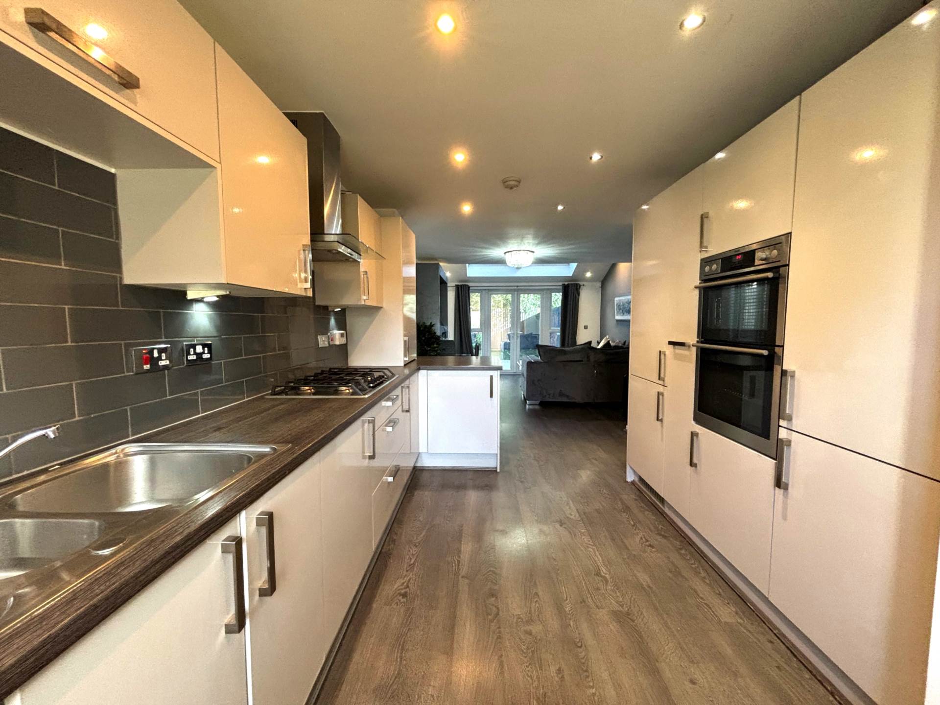 Bellevue Road, Highfield Green, Image 3