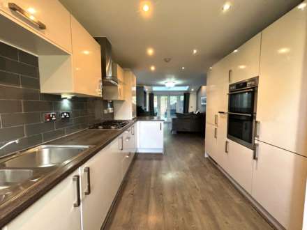 Bellevue Road, Highfield Green, Image 3