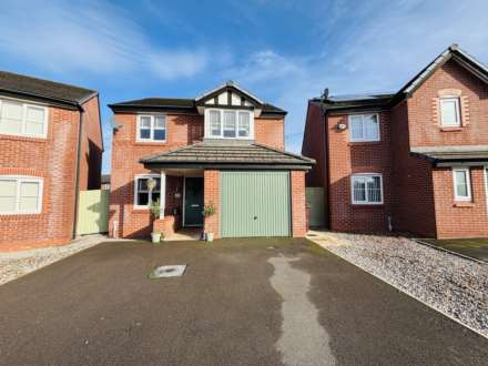 3 Bedroom Detached, Bearwood Road, Melling View