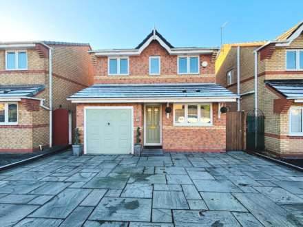 St. Christophers Drive, Huyton, Image 1