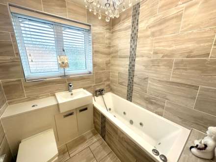 St. Christophers Drive, Huyton, Image 23