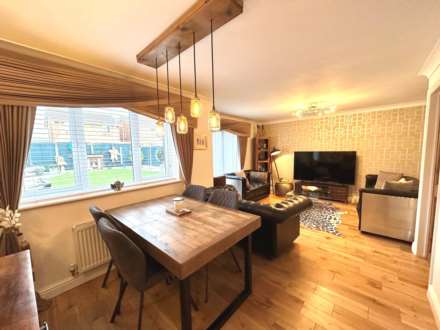 St. Christophers Drive, Huyton, Image 9
