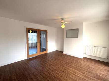 Roughwood Drive, Northwood, Image 8