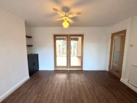 Roughwood Drive, Northwood, Image 9