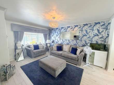Satinwood Crescent, Melling, Image 3