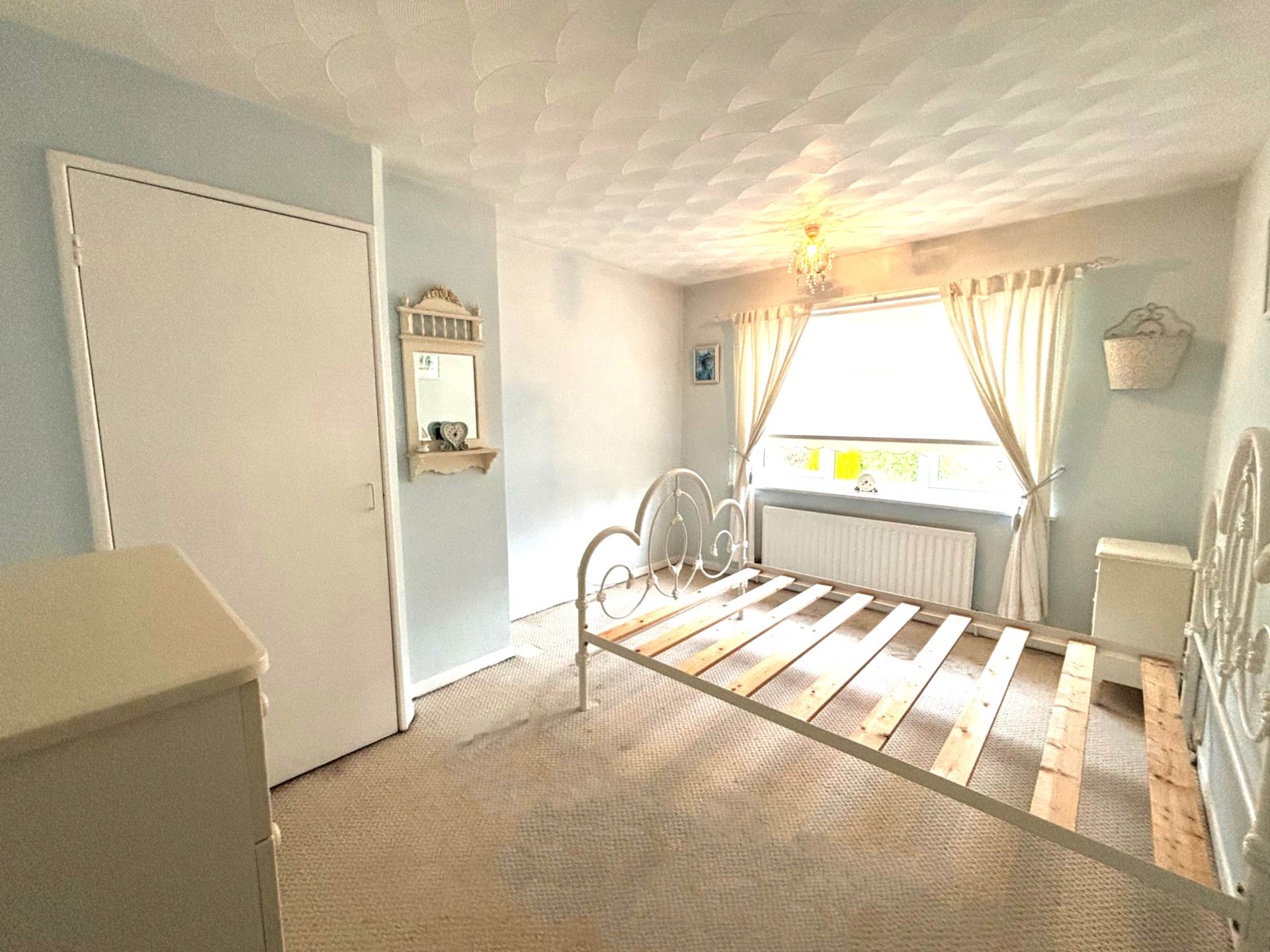 Bracknell Avenue, Southdene, Image 11